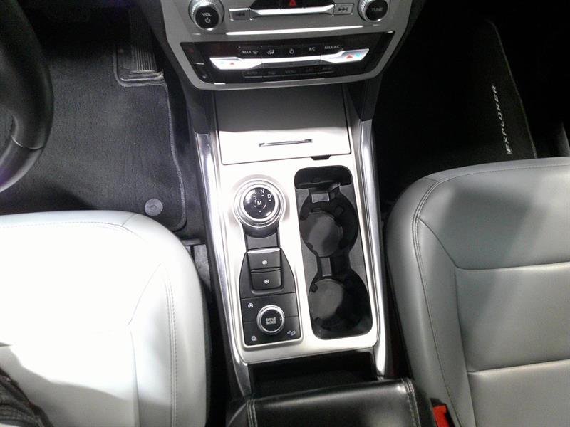 ford Explorer 2021 - 15