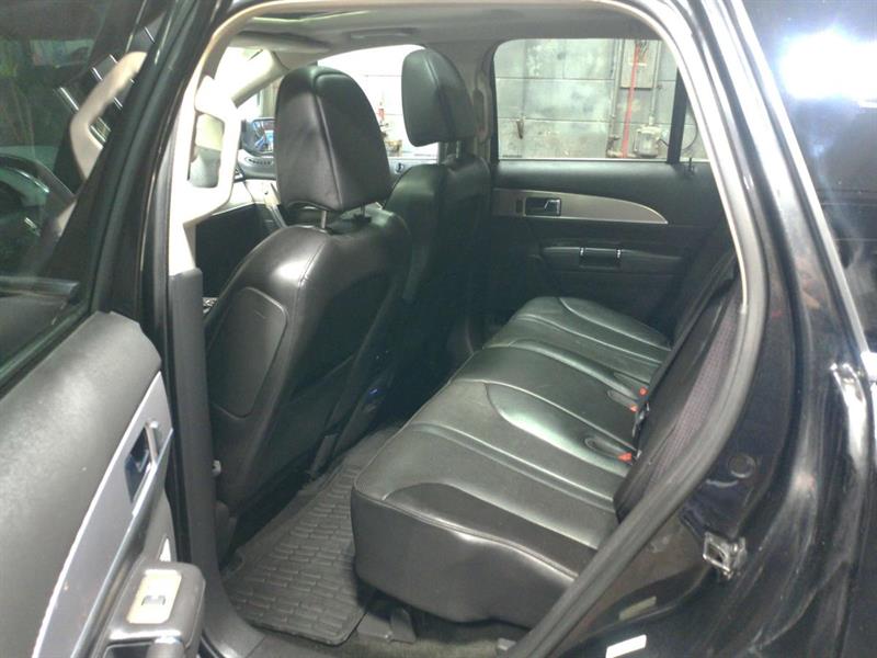 lincoln MKX 2011 - 10