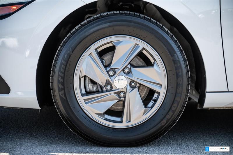 hyundai Elantra 2025 - 8