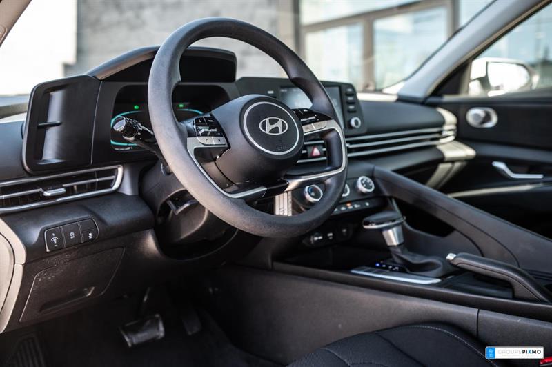 hyundai Elantra 2025 - 16