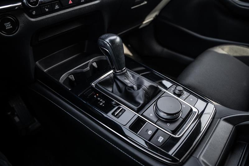 mazda CX-30 2023 - 24
