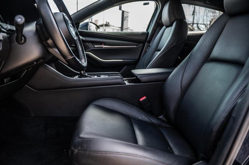 mazda Mazda3 Sport 2025 - 13