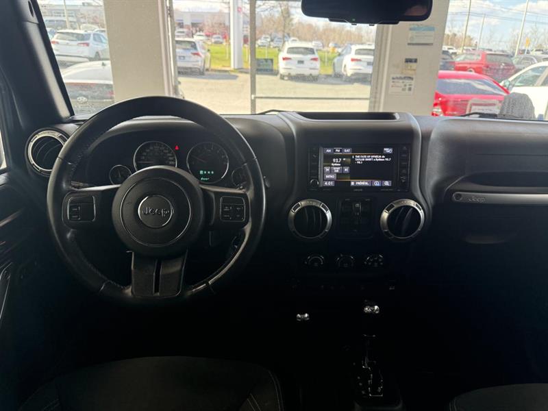 jeep Wrangler 2018 - 12