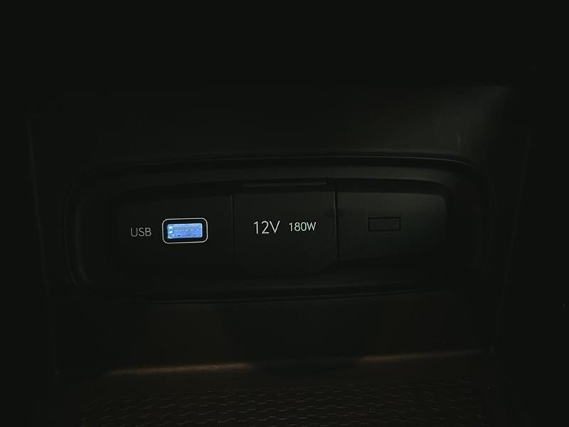 hyundai Venue 2022 - 21