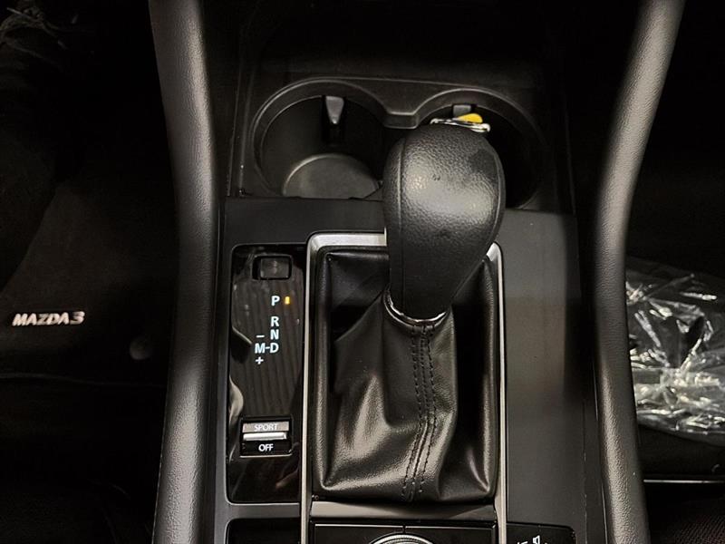 mazda Mazda3 2022 - 21