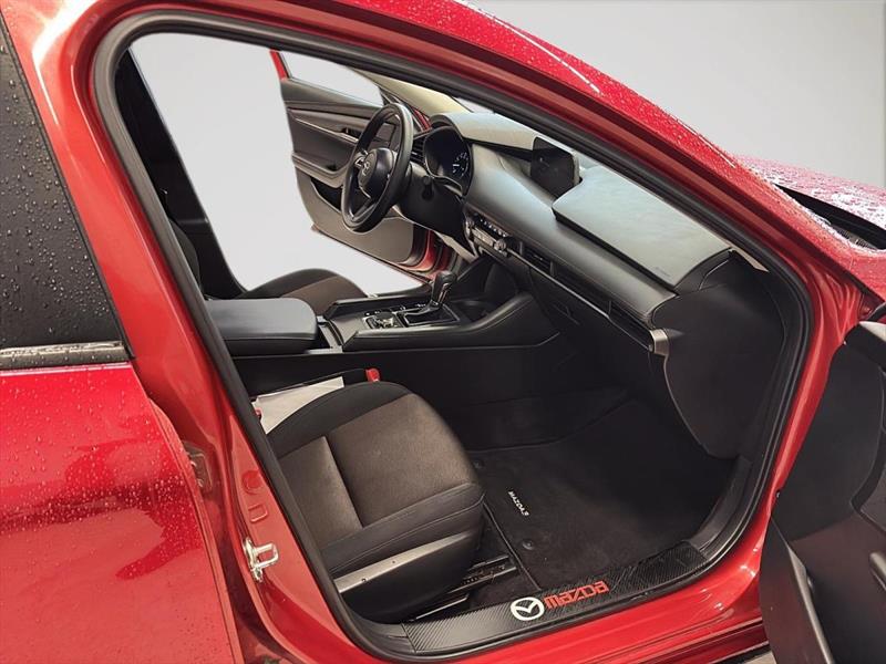 mazda Mazda3 2022 - 23