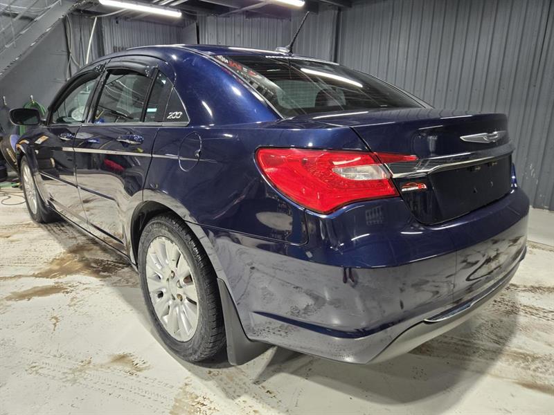 chrysler 200 2013 - 5