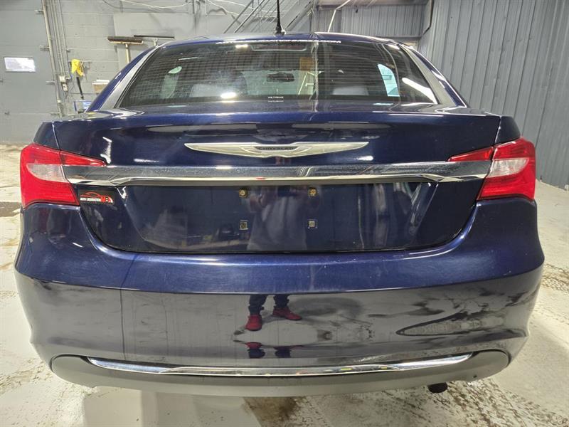 chrysler 200 2013 - 6