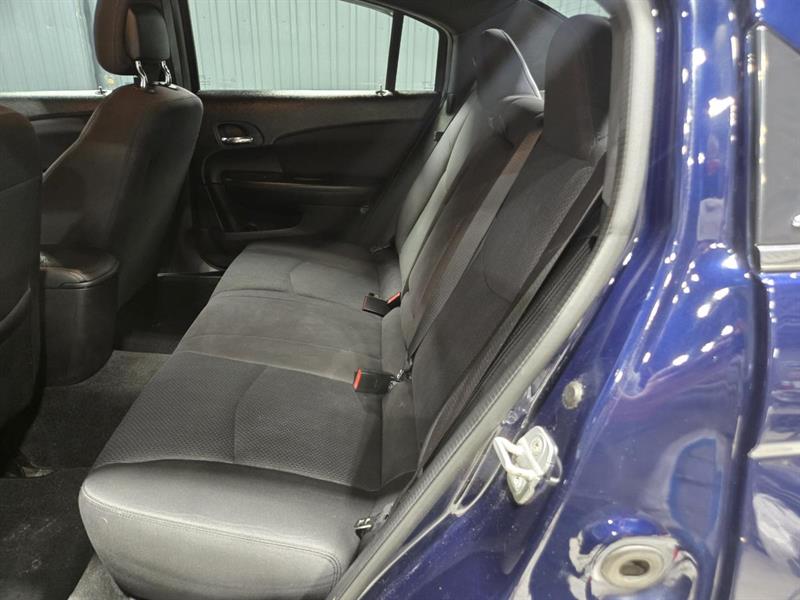 chrysler 200 2013 - 11