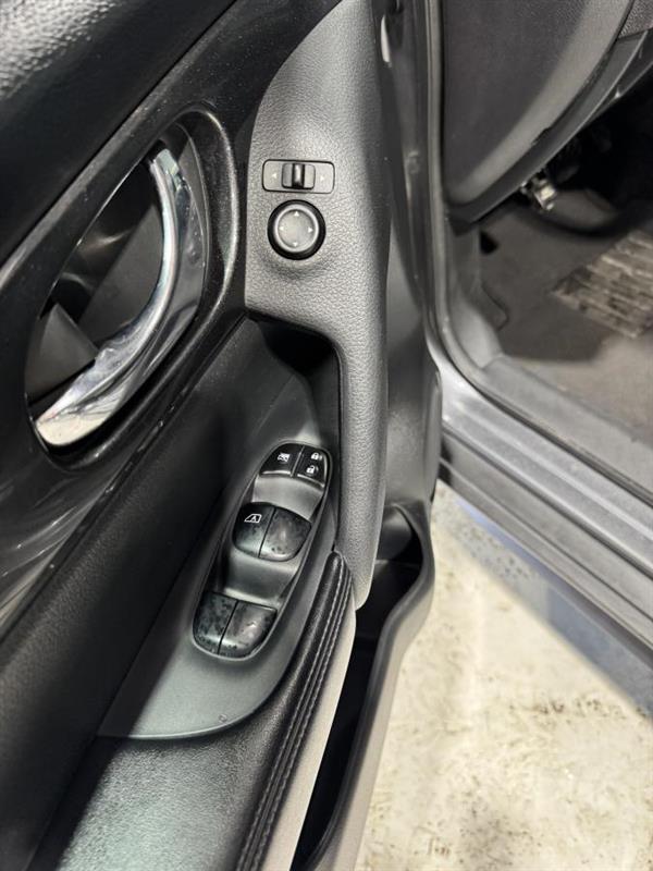 nissan Rogue 2017 - 9