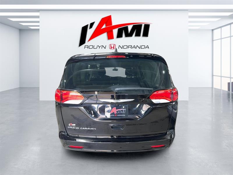 chrysler Grand Caravan 2024 - 3