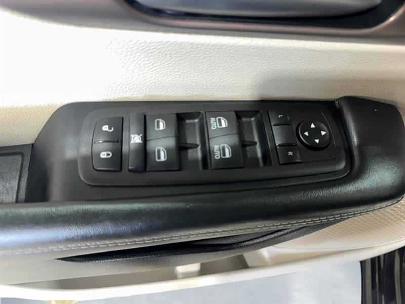 chrysler Grand Caravan 2024 - 10