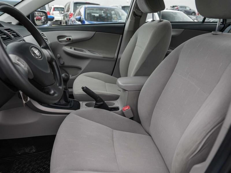 toyota Corolla 2012 - 10