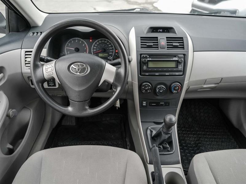 toyota Corolla 2012 - 12