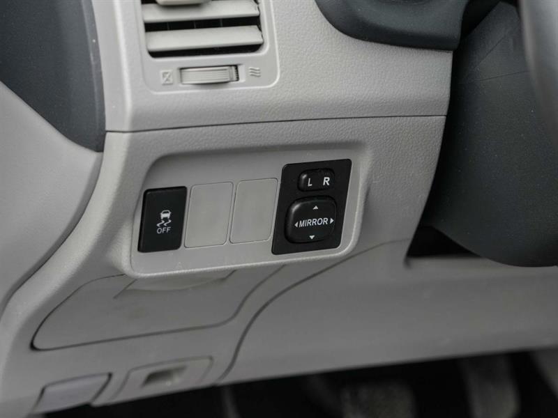 toyota Corolla 2012 - 21