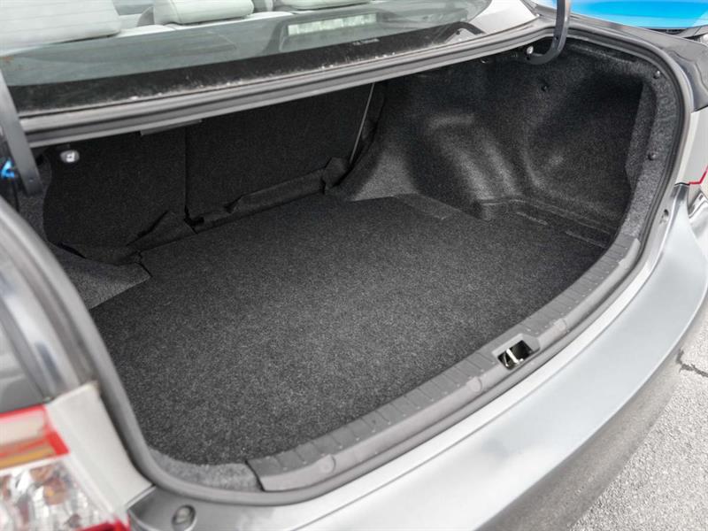 toyota Corolla 2012 - 22