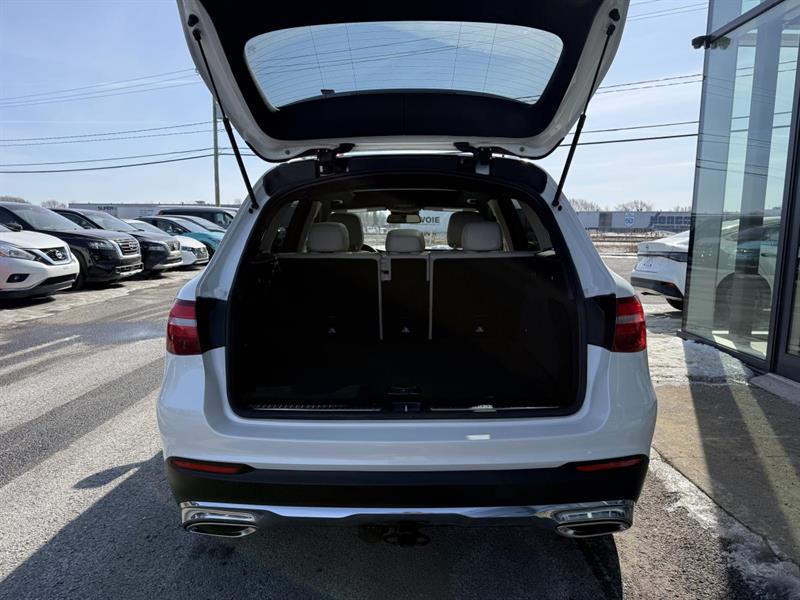 mercedes-benz GLC 2017 - 8