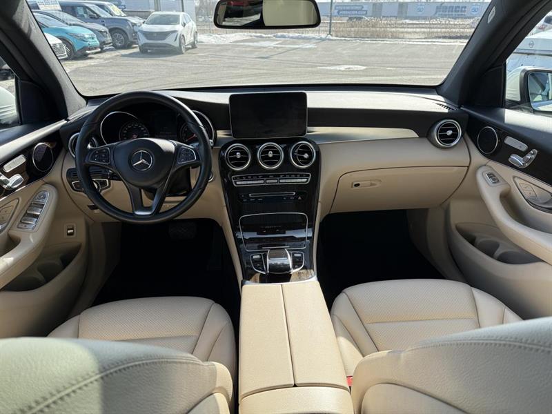 mercedes-benz GLC 2017 - 11