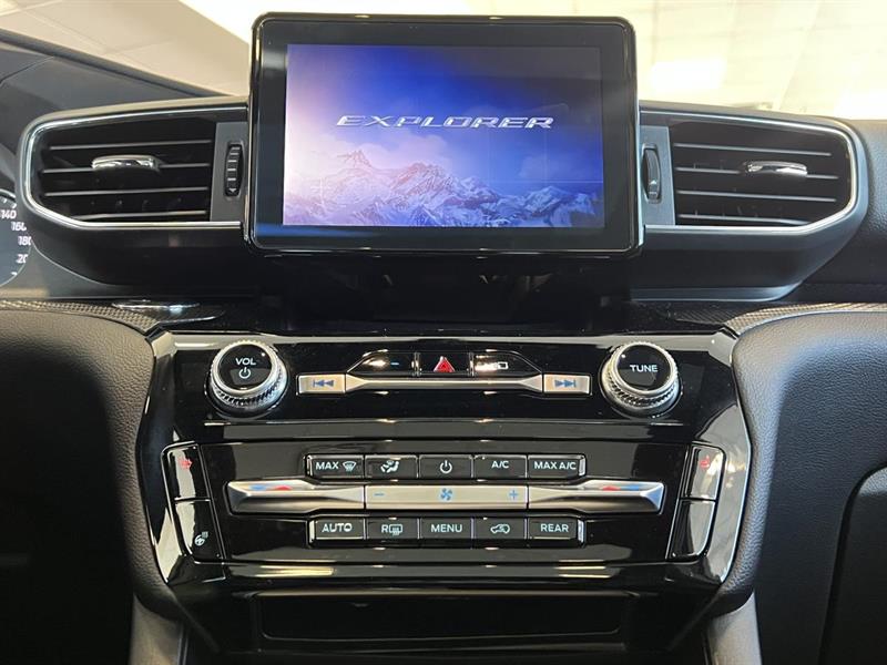 ford Explorer 2022 - 13