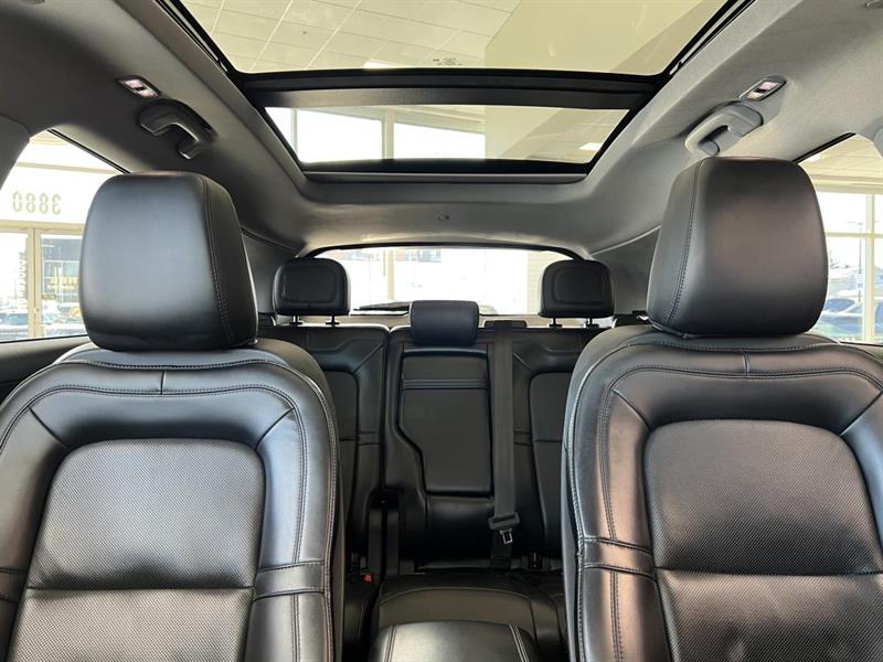 lincoln Corsair 2022 - 9