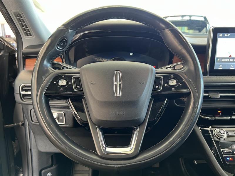 lincoln Corsair 2022 - 12