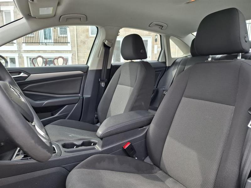 volkswagen Jetta 2019 - 8