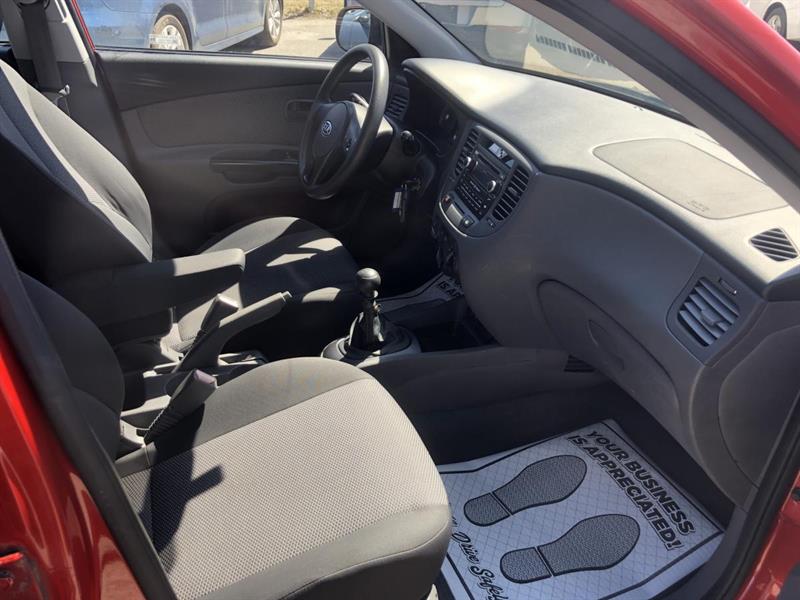 kia Rio 2011 - 11