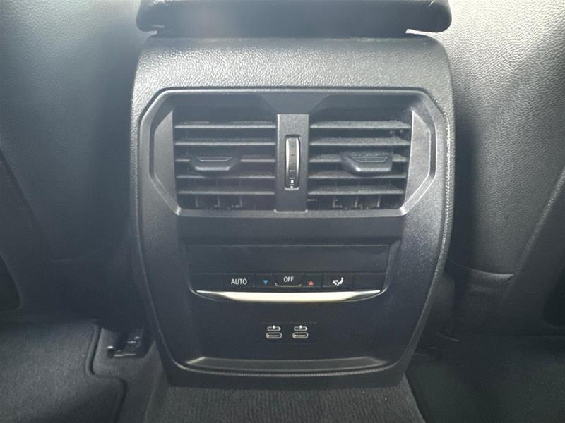 bmw 330e 2023 - 22