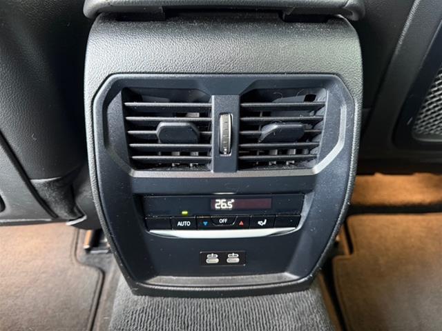 bmw 330e 2022 - 22
