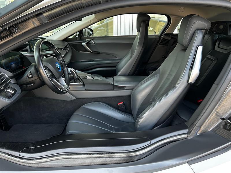bmw i8 2016 - 12