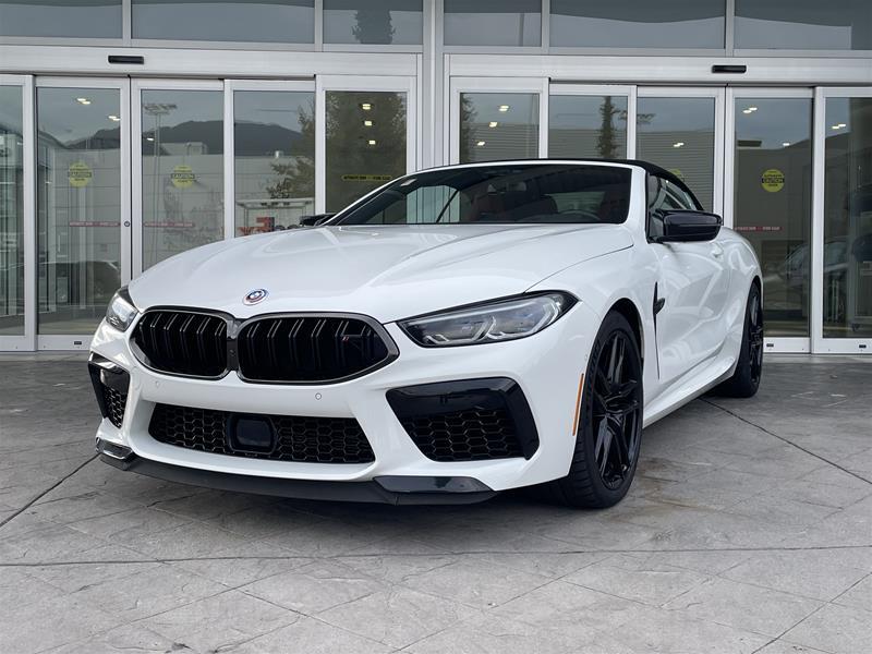 bmw M8 2023 - 2