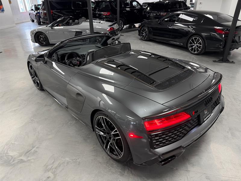 audi R8 2022 - 10