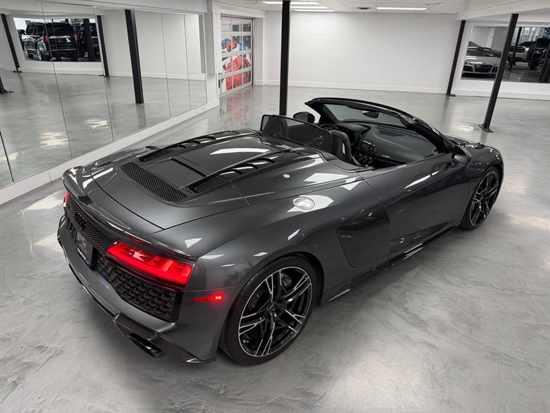 audi R8 2022 - 14