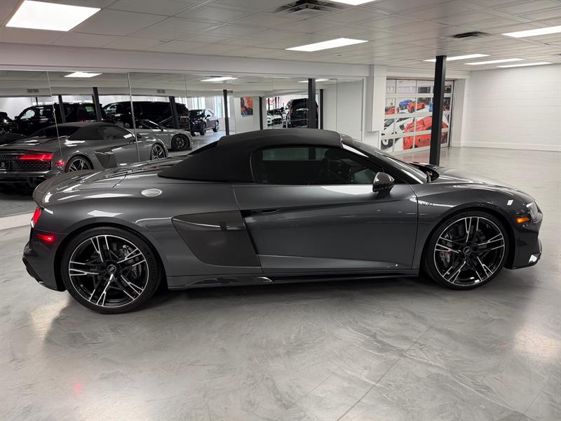 audi R8 2022 - 19