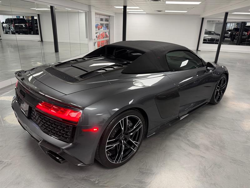audi R8 2022 - 20