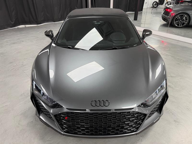 audi R8 2022 - 23