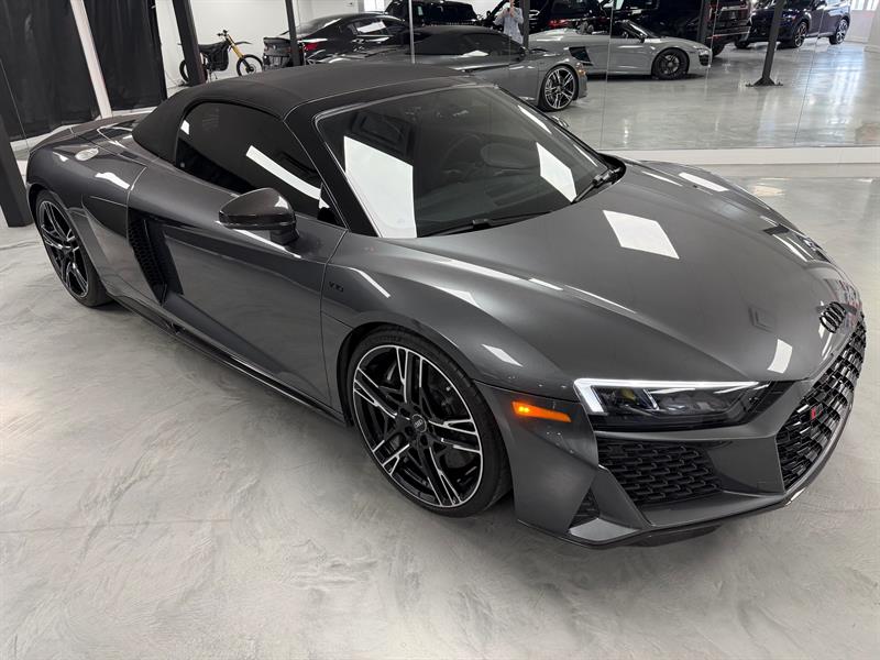 audi R8 2022 - 24