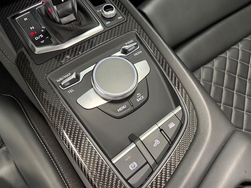 audi R8 2022 - 34