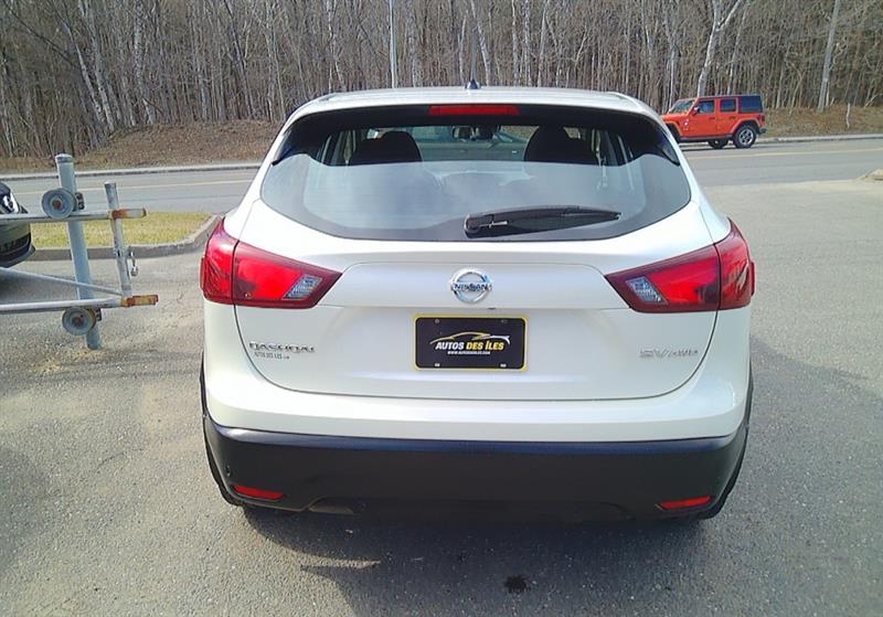 nissan Qashqai 2019 - 11
