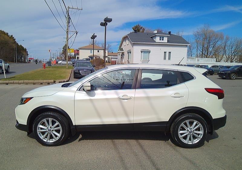 nissan Qashqai 2019 - 23