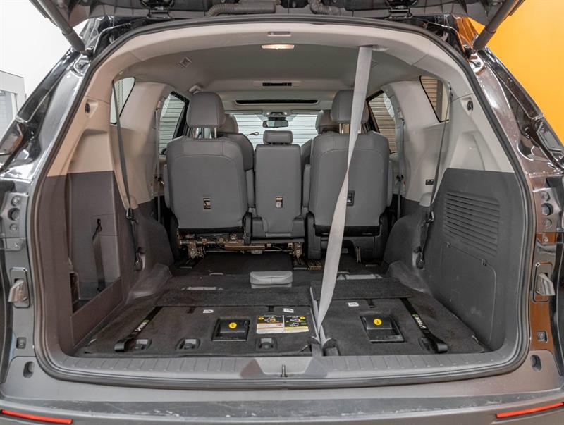 toyota Sienna 2023 - 33