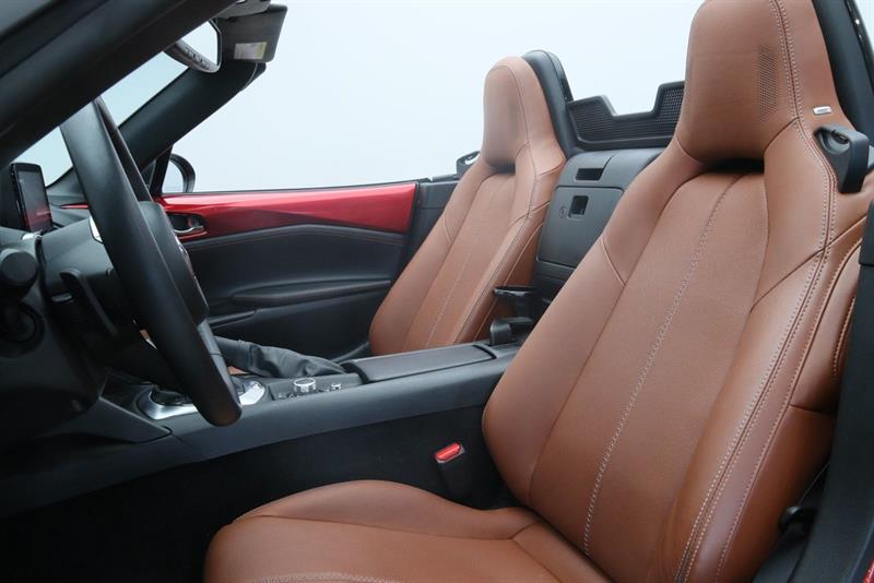 mazda MX-5 2023 - 6