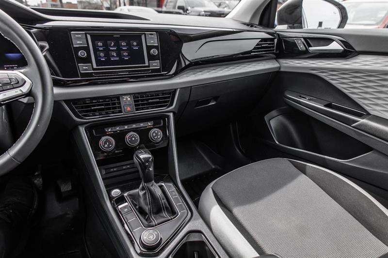 volkswagen Taos 2023 - 18