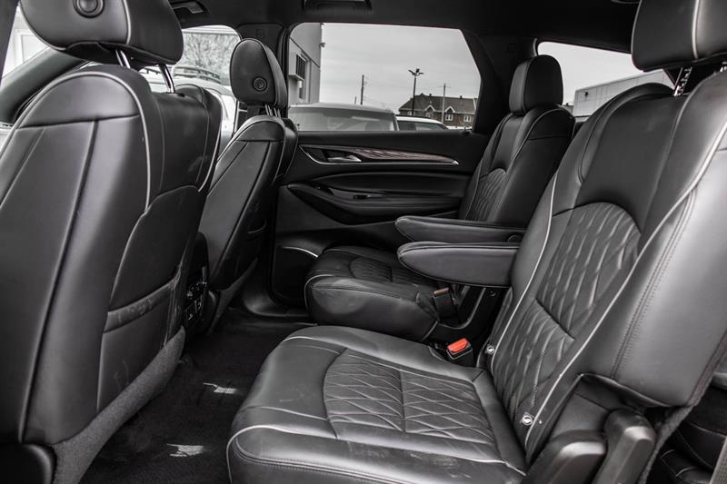 buick Enclave 2022 - 30