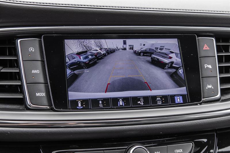 buick Enclave 2022 - 27
