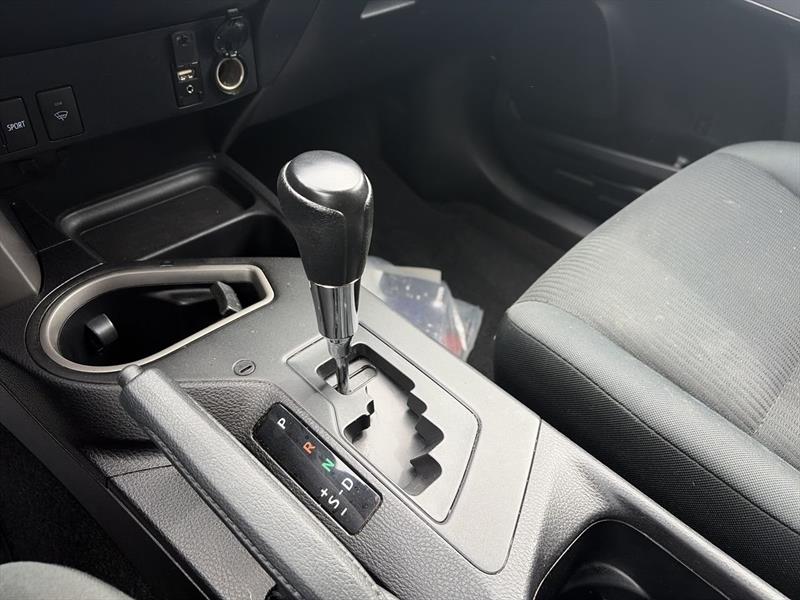 toyota RAV4 2016 - 28