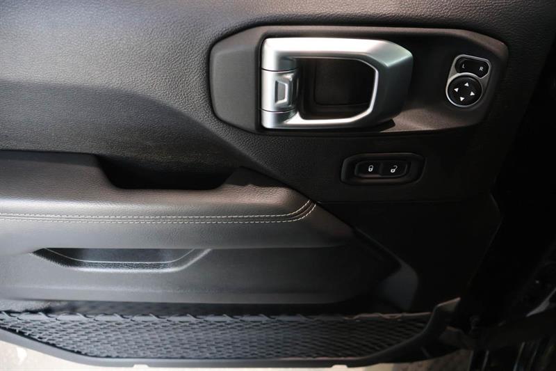 jeep Wrangler 2022 - 21
