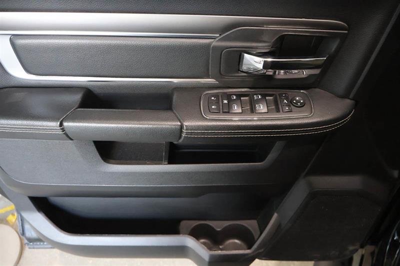 ram 1500 Classic 2021 - 25
