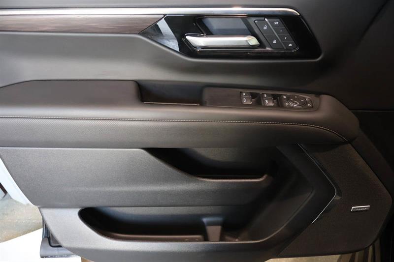 chevrolet Tahoe 2025 - 29