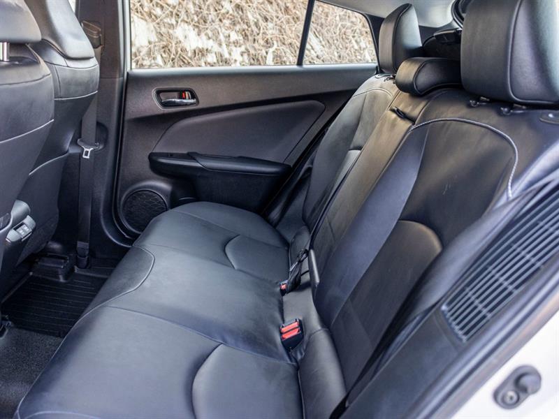 toyota Prius Prime 2022 - 31